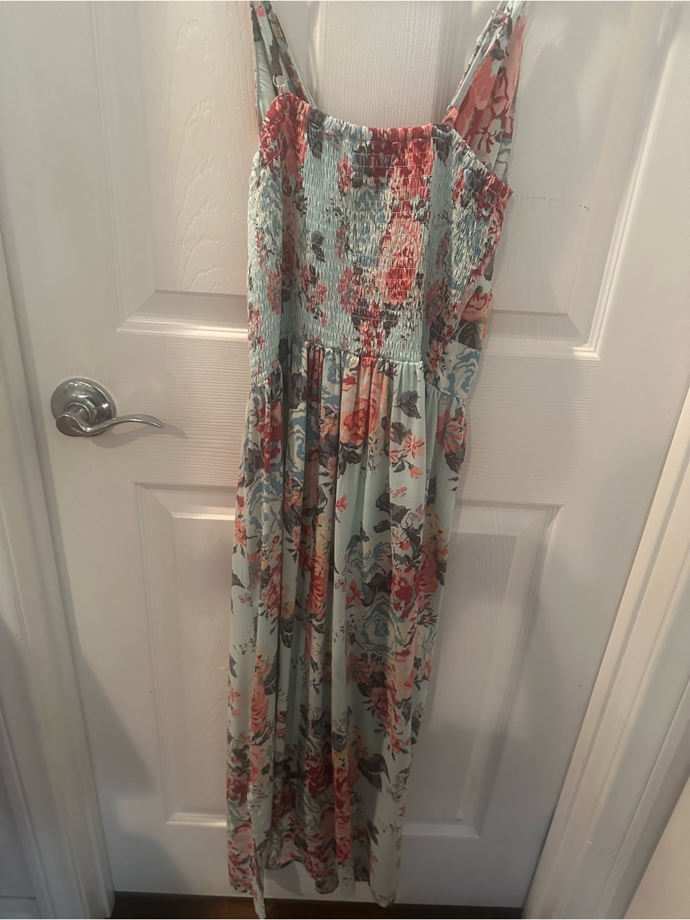 Maxi Dress - Picture 3 of 4